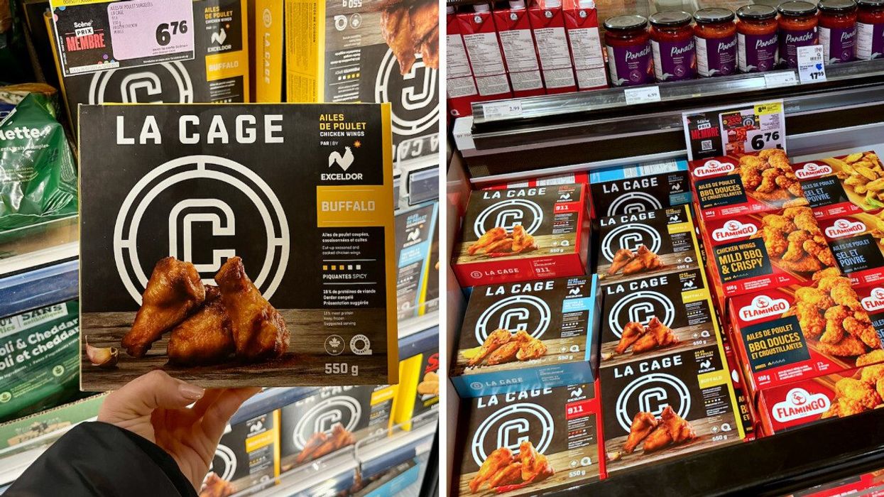 Des ailes de poulet La Cage. Droite : Des ailes de poulet dans les frigos à l'épicerie.