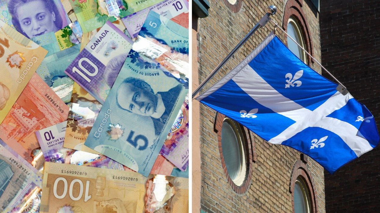 Des billets d'argent éparpillés sur une surface plane. Droite : un drapeau du Québec en berne.