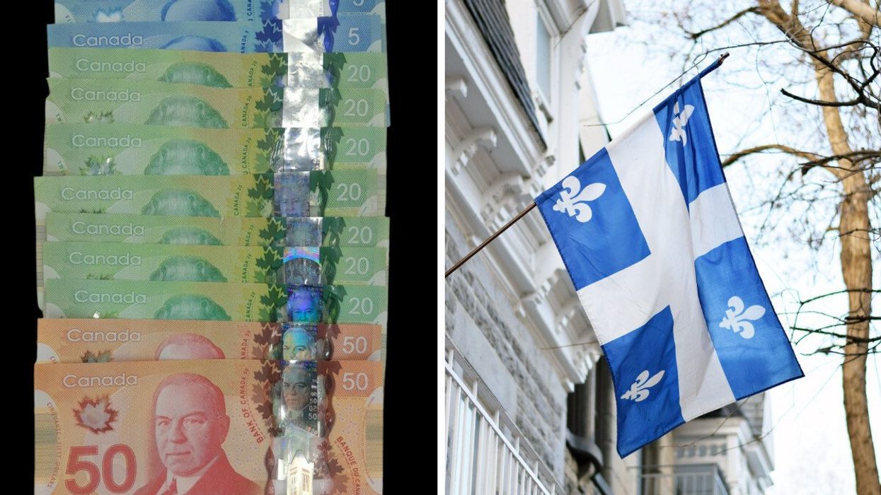 Des billets d'argent étalés sur une surface plane. Droite : un drapeau du Québec.