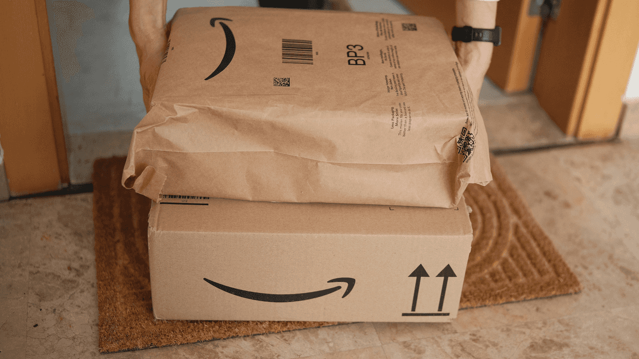 Des boites de livraison Amazon.