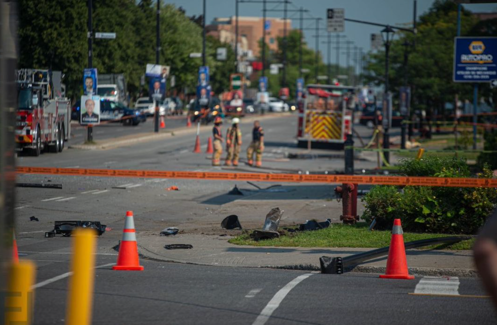 Des d\u00e9bris sur la route.