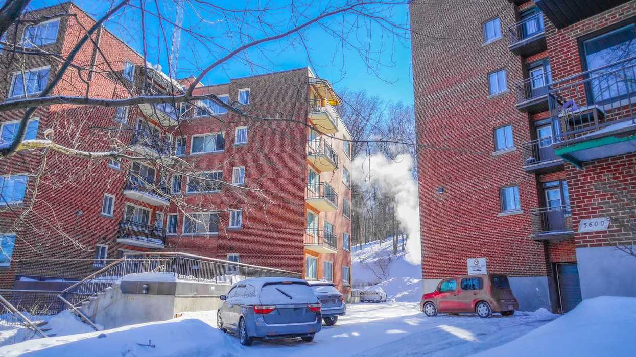 Des logements en hiver, à Montréal.