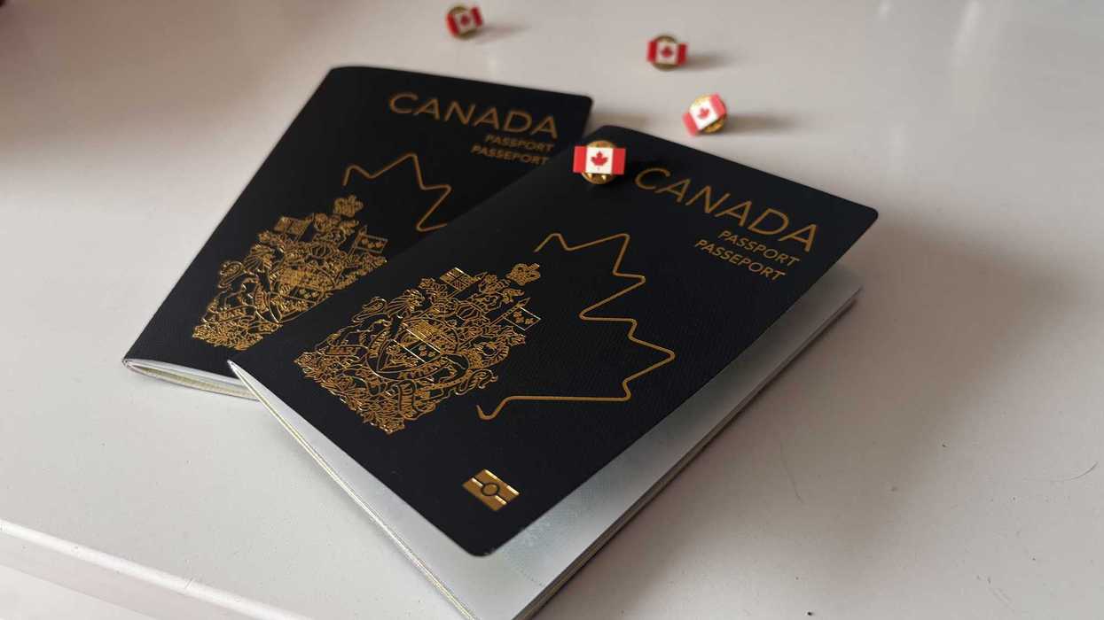 Des passeports canadiens