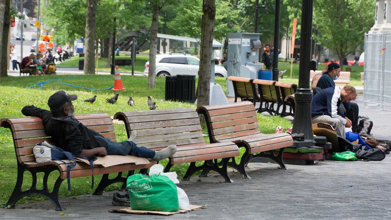 Des personnes en situation d'itinérance à Montréal.