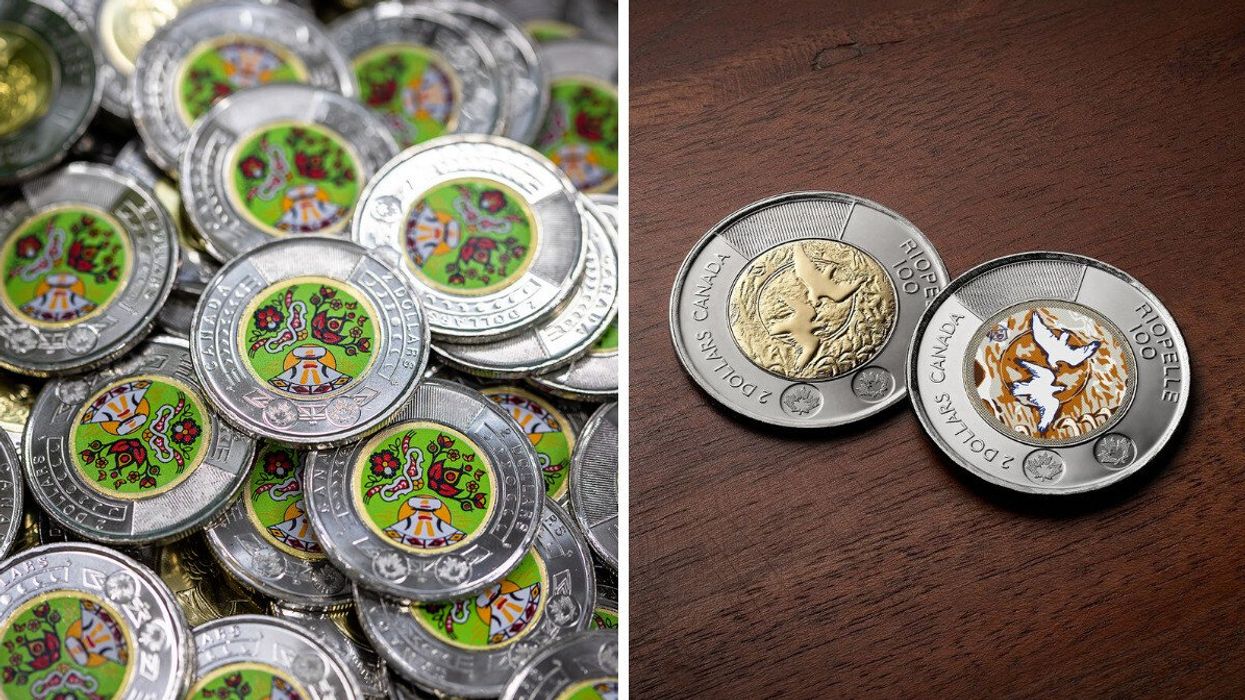 Des pièces de monnaie canadiennes. À droite : des pièces de monnaie canadiennes.