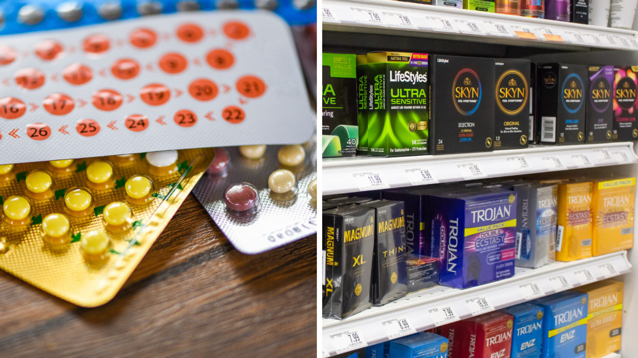 Des pilules contraceptives. Droite : Des condoms.
