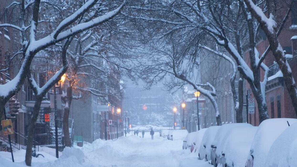 Des rues enneigées à Montréal.
