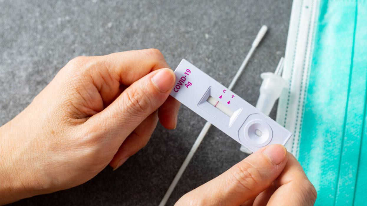 Des tests rapides de dépistage contre la COVID-19 font l'objet d'un avis public au Canada