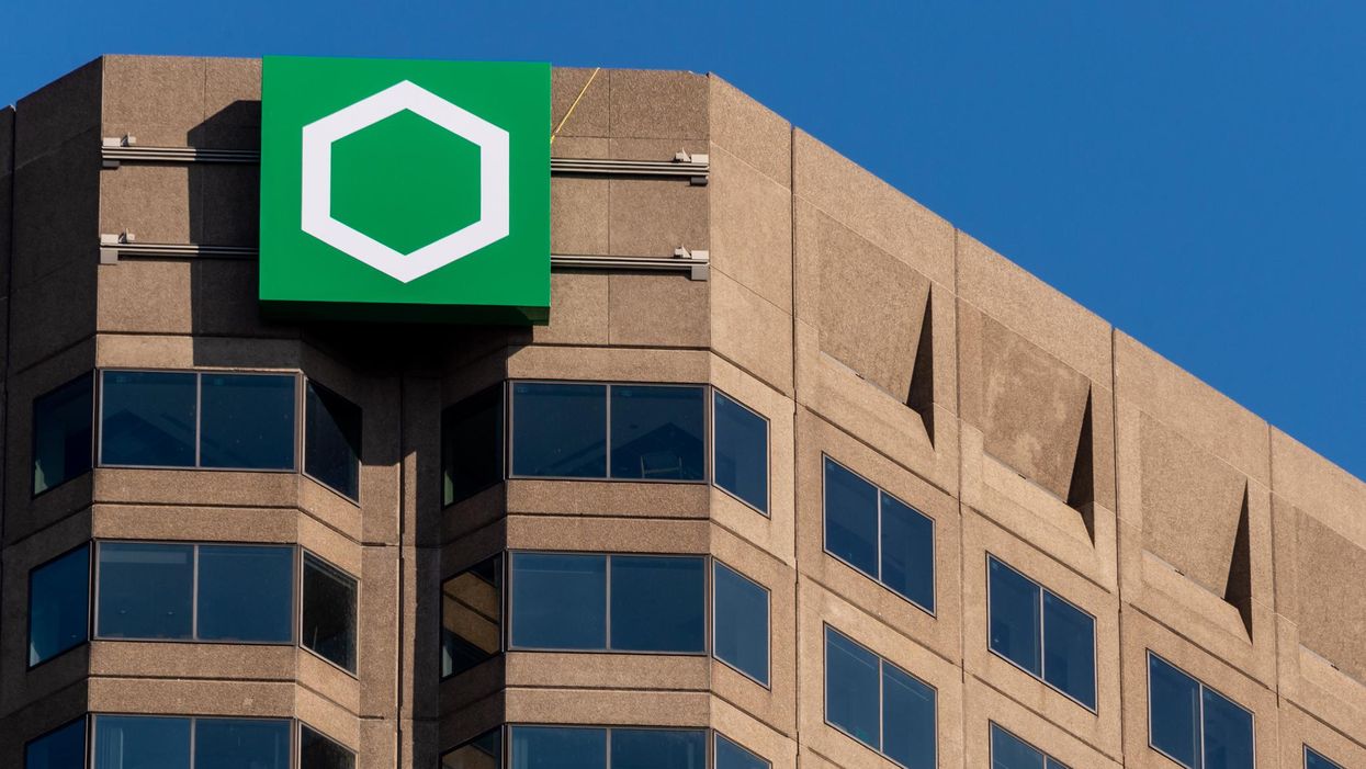 Desjardins engage au Québec et les employés ont 4 semaines de vacances dès la première année