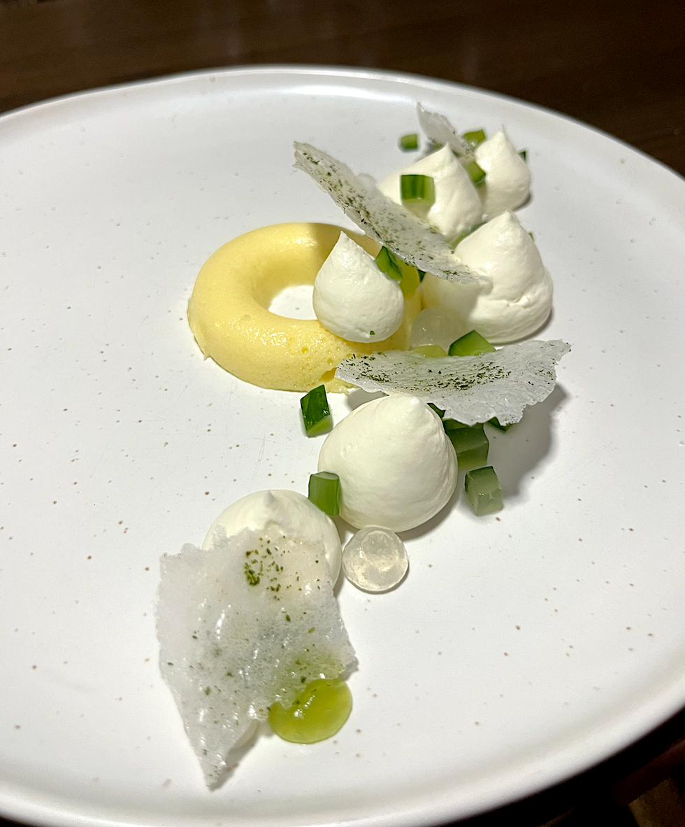 Dessert aux concombres du restaurant Sekoya \u00e0 Laval.