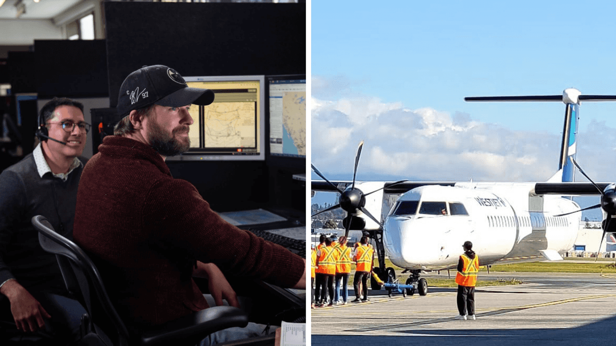 Deux personnes qui travaillent pour NAV Canada. Droite : Un avion entouré d'employés.