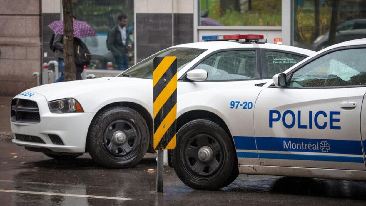 Deux voitures de police du SPVM.
