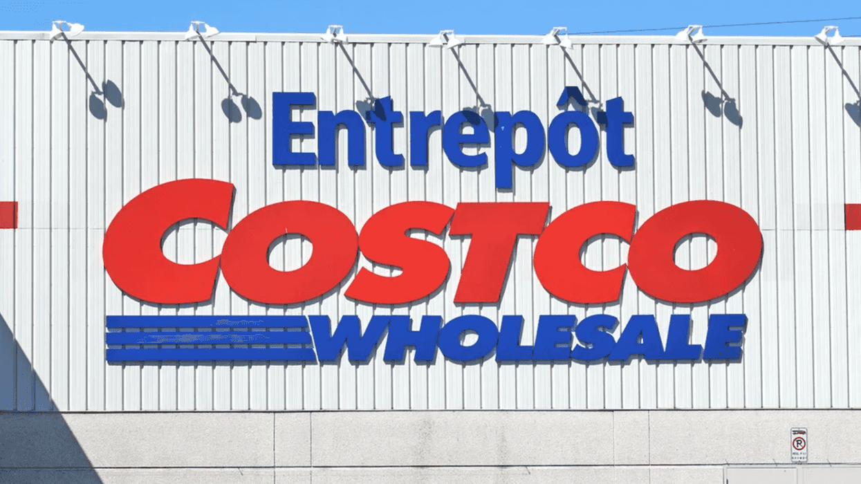 Devanture de l’entrepôt Costco.