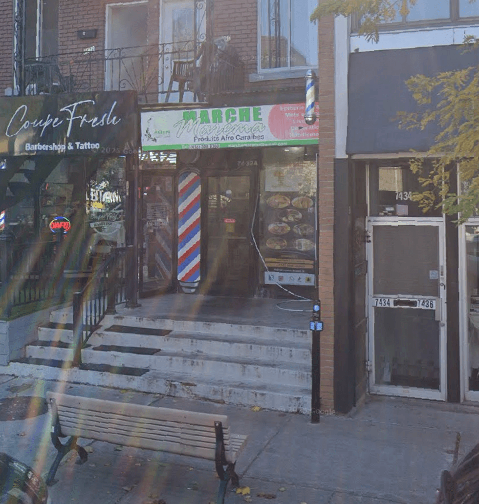 Devanture du commerce March\u00e9 Marema \u00e0 Montr\u00e9al.