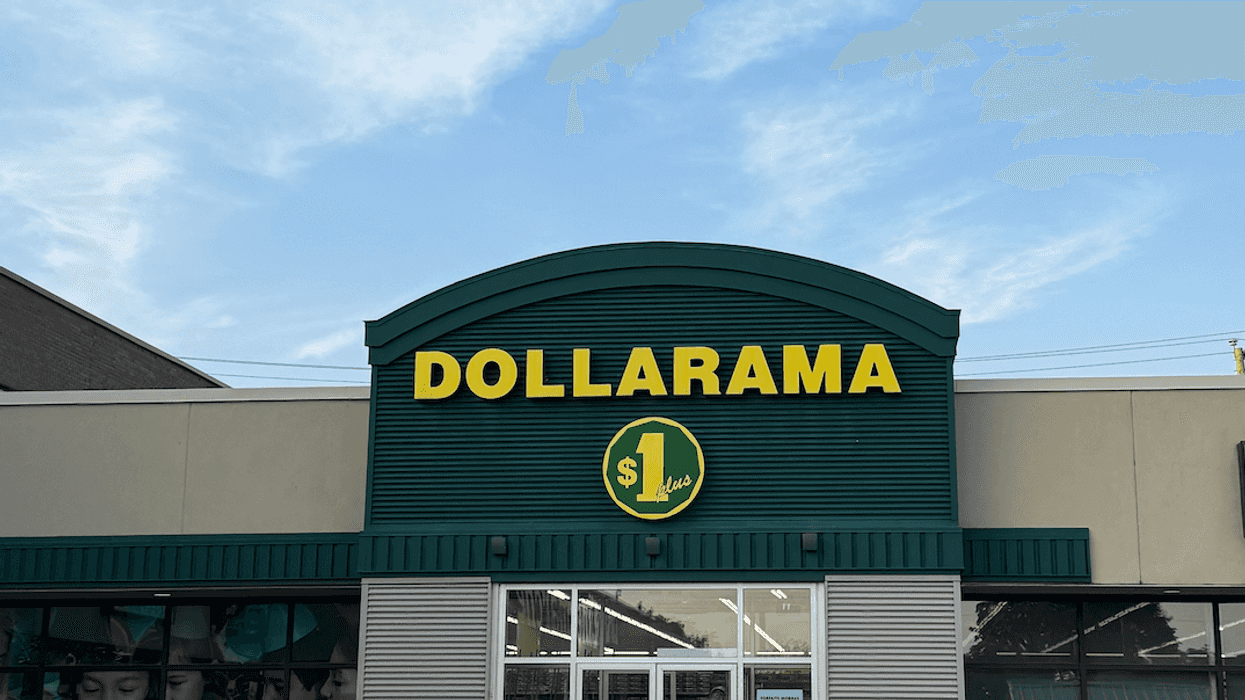 Devanture du Dollarama au Québec.