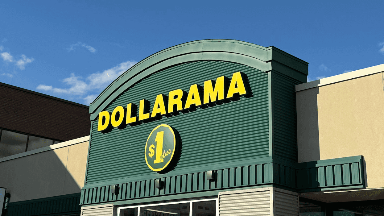 Devanture du Dollarama.