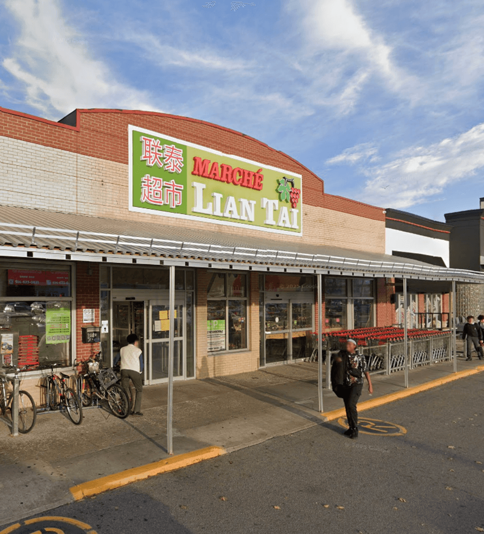 Devanture du Lian Tai \u00e0 Montr\u00e9al.