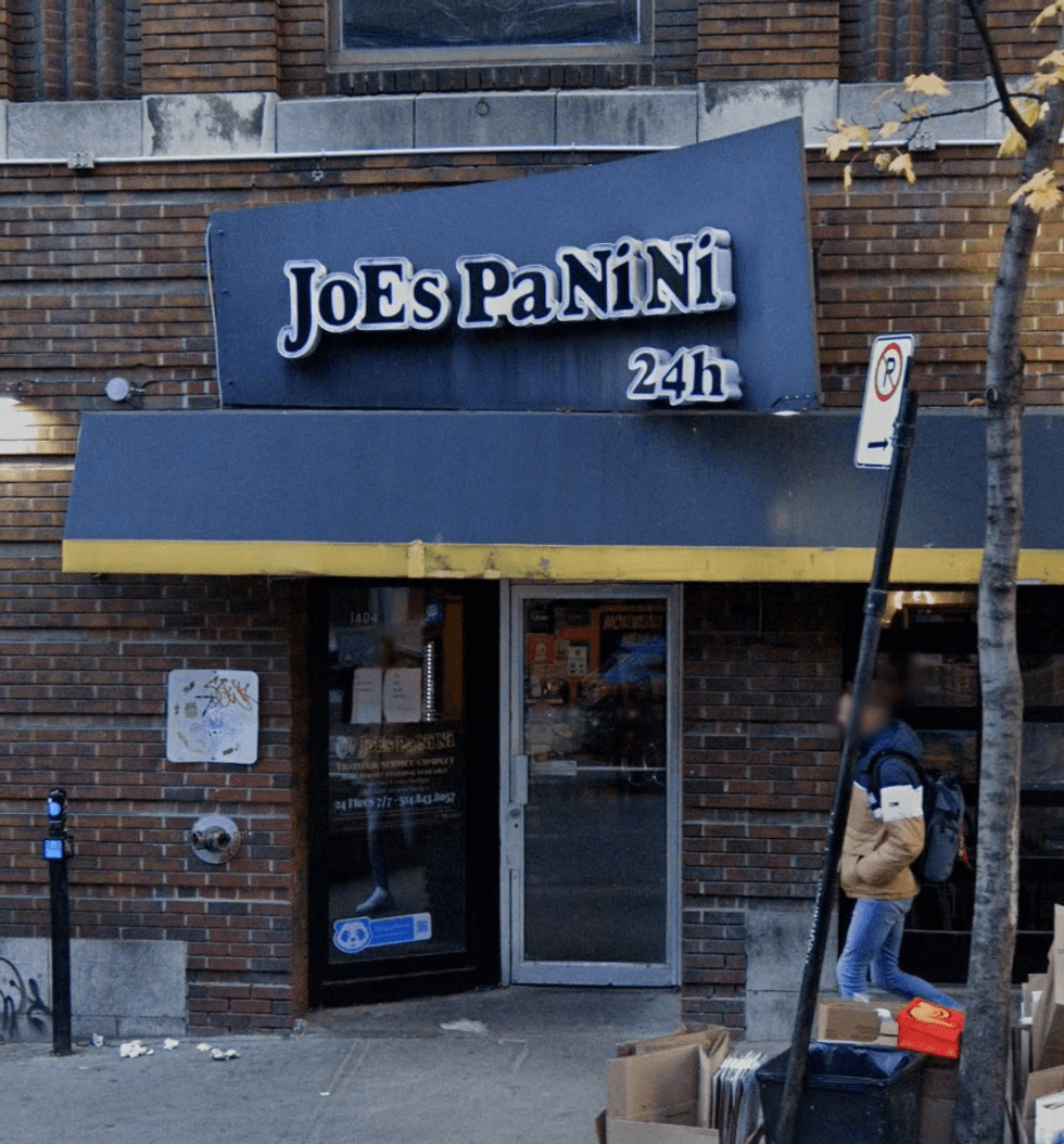 Devanture du March\u00e9 Drummond (Joe's Panini) \u00e0 Montr\u00e9al.