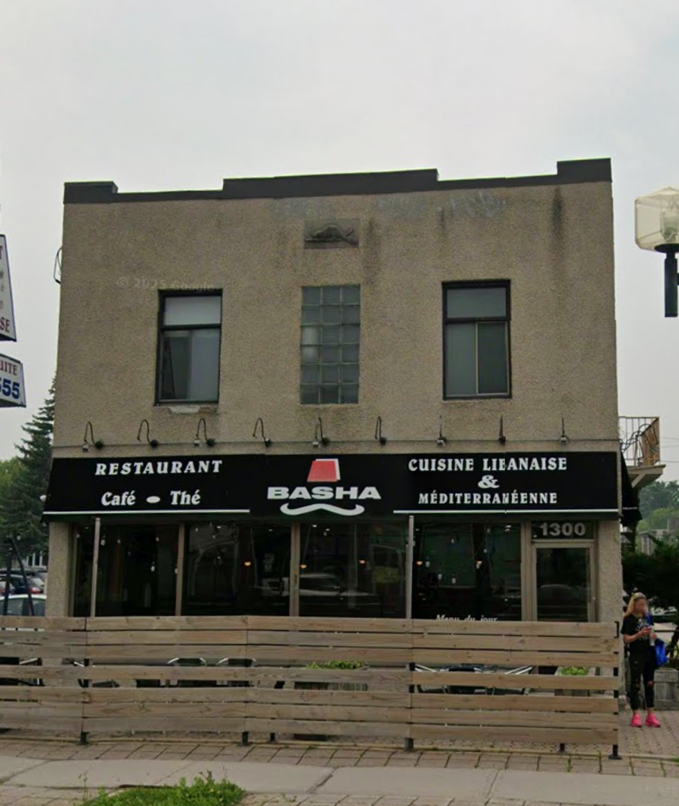 Devanture du restaurant Basha.