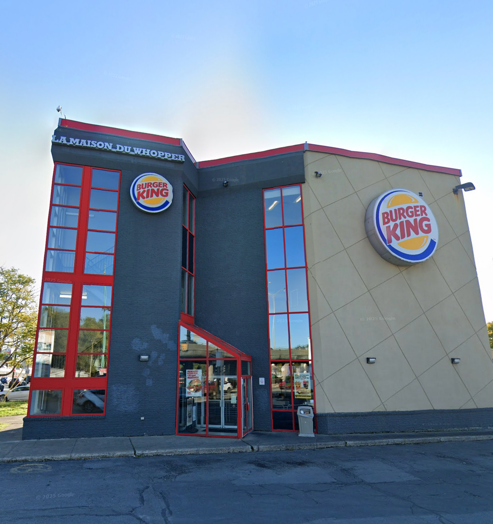 Devanture du restaurant Burger King \u00e0 Montr\u00e9al.