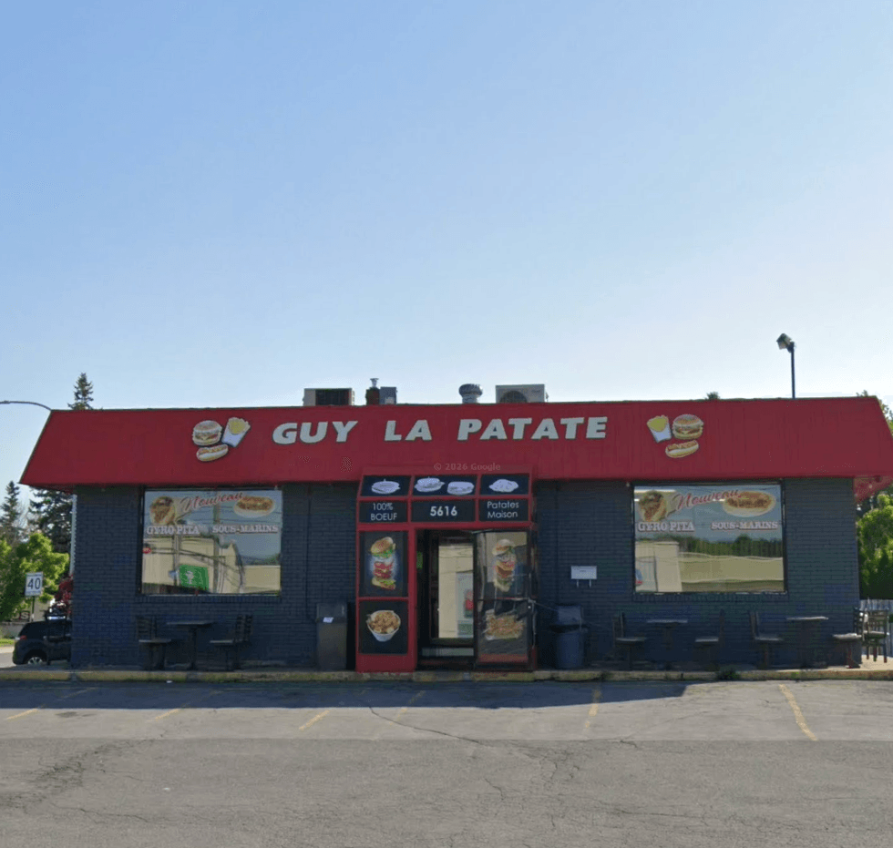 Devanture du restaurant Guy La Patate \u00e0 Longueuil.