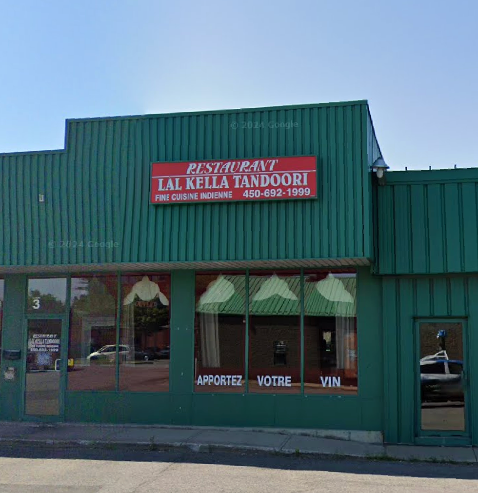 Devanture du restaurant Lal Kella Tandoori \u00e0 Ch\u00e2teauguay.