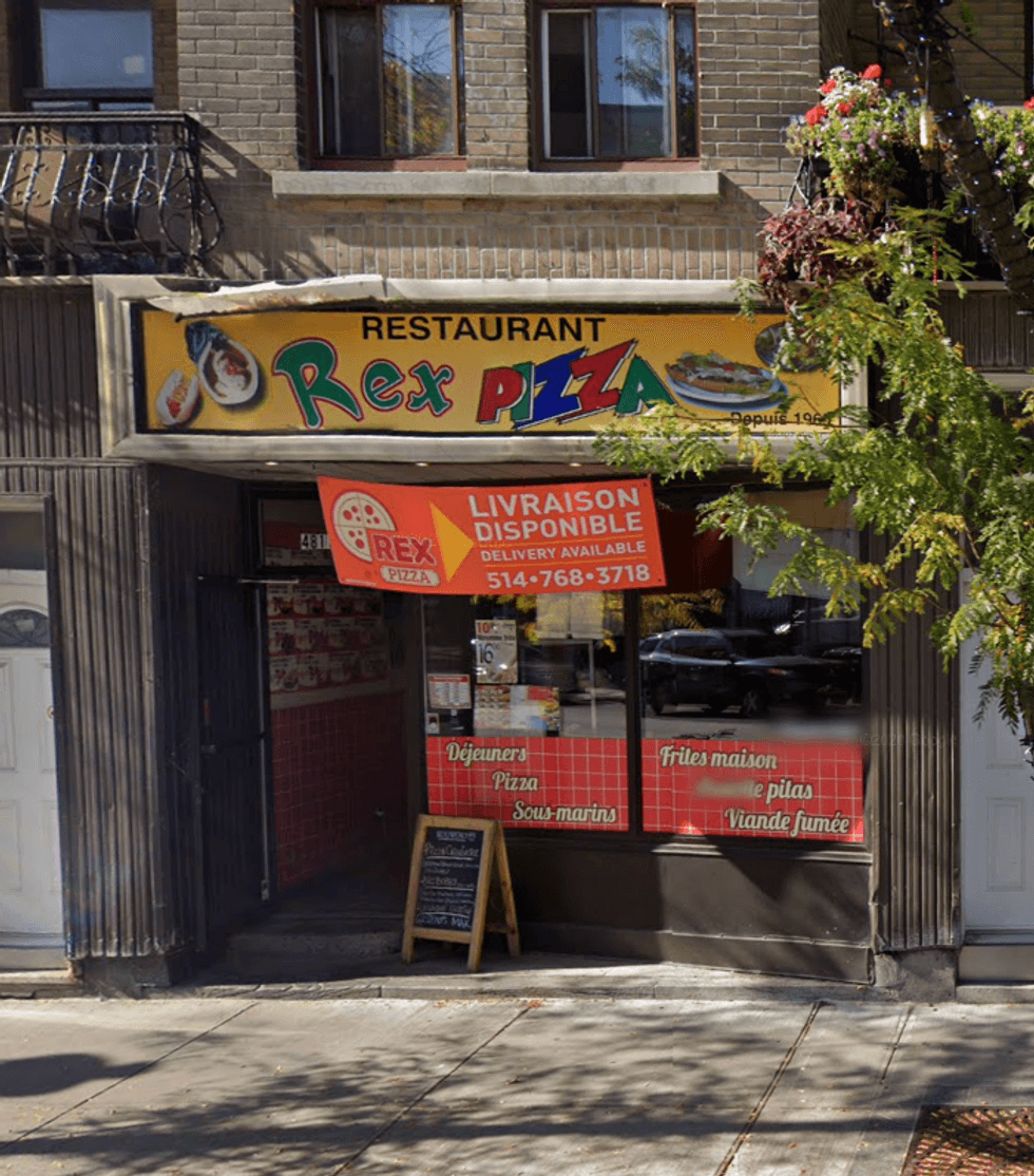 Devanture du restaurant Rex Pizza \u00e0 Montr\u00e9al.