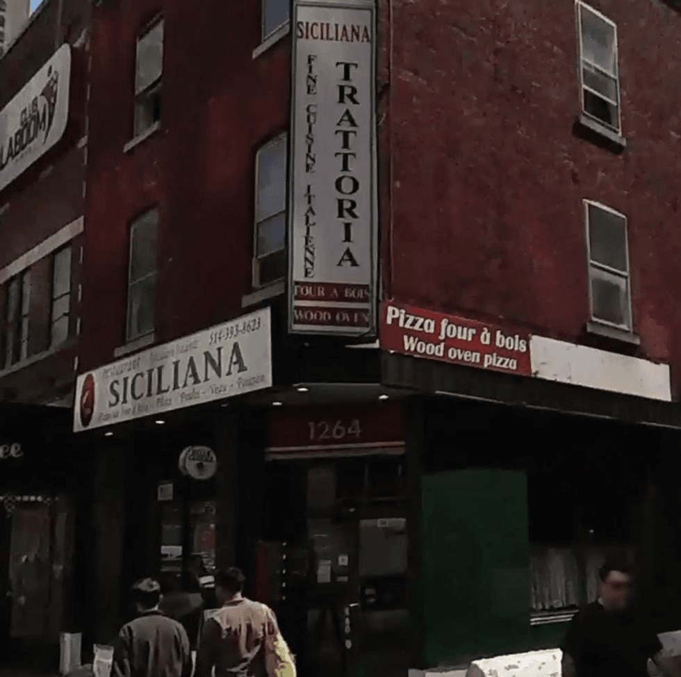 Devanture du restaurant Siciliana \u00e0 Montr\u00e9al.