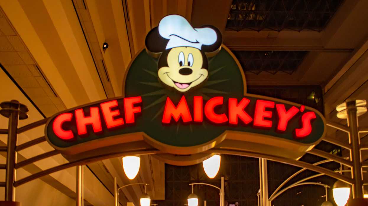 Disney World Orlando Restaurants Now Require Double Temp Checks To Enter