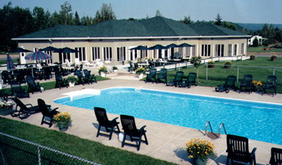 Domaine naturiste Le Cypr\u00e8s.