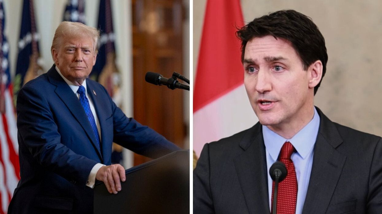 Donald Trump. Droite : Justin Trudeau.