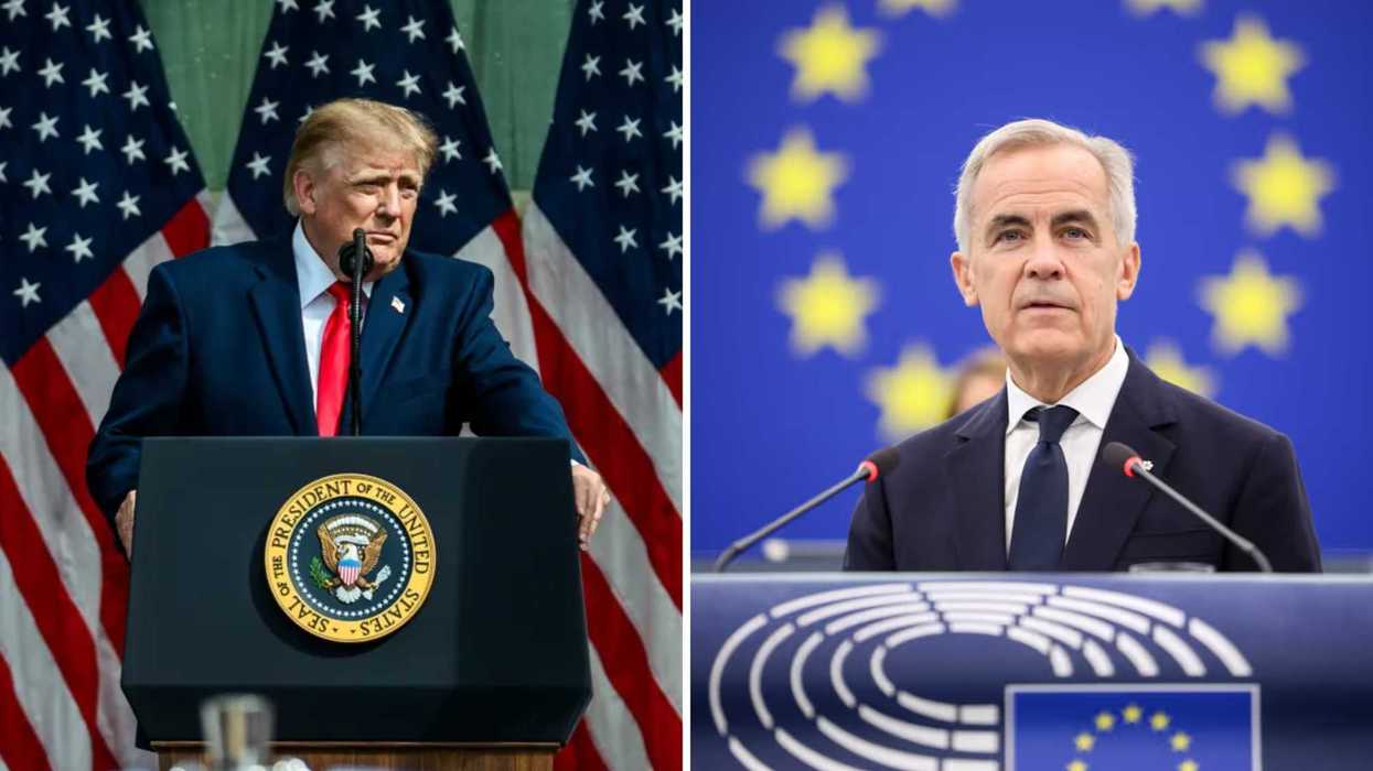 Donald Trump. Droite : Mark Carney.