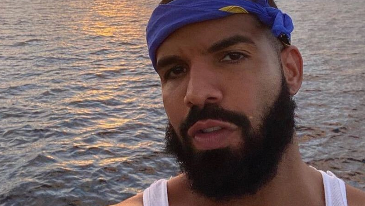 Drake's Birthday Mac N Cheese With Raisins