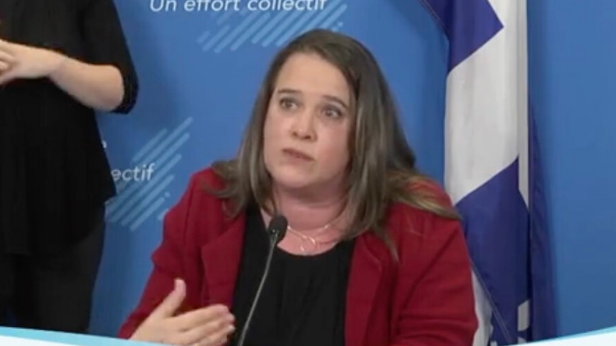 Dre Mylène Drouin en conférence de presse.