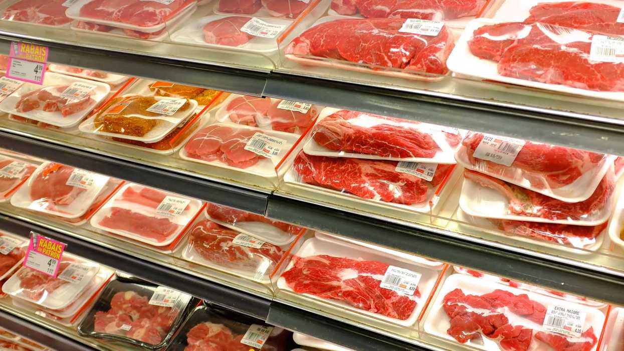 Du boeuf vendu en épicerie.