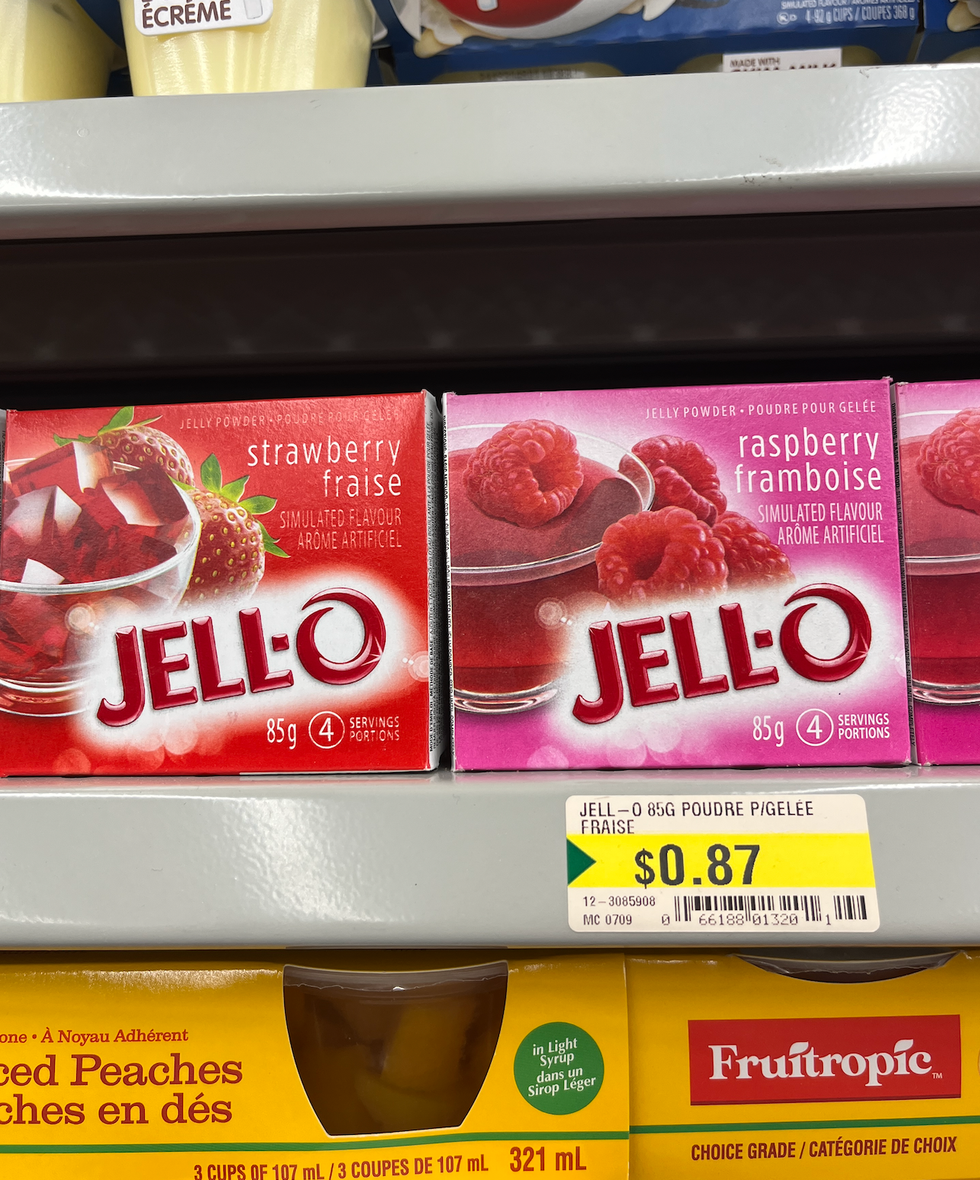 Du JELL-O au Dollarama.