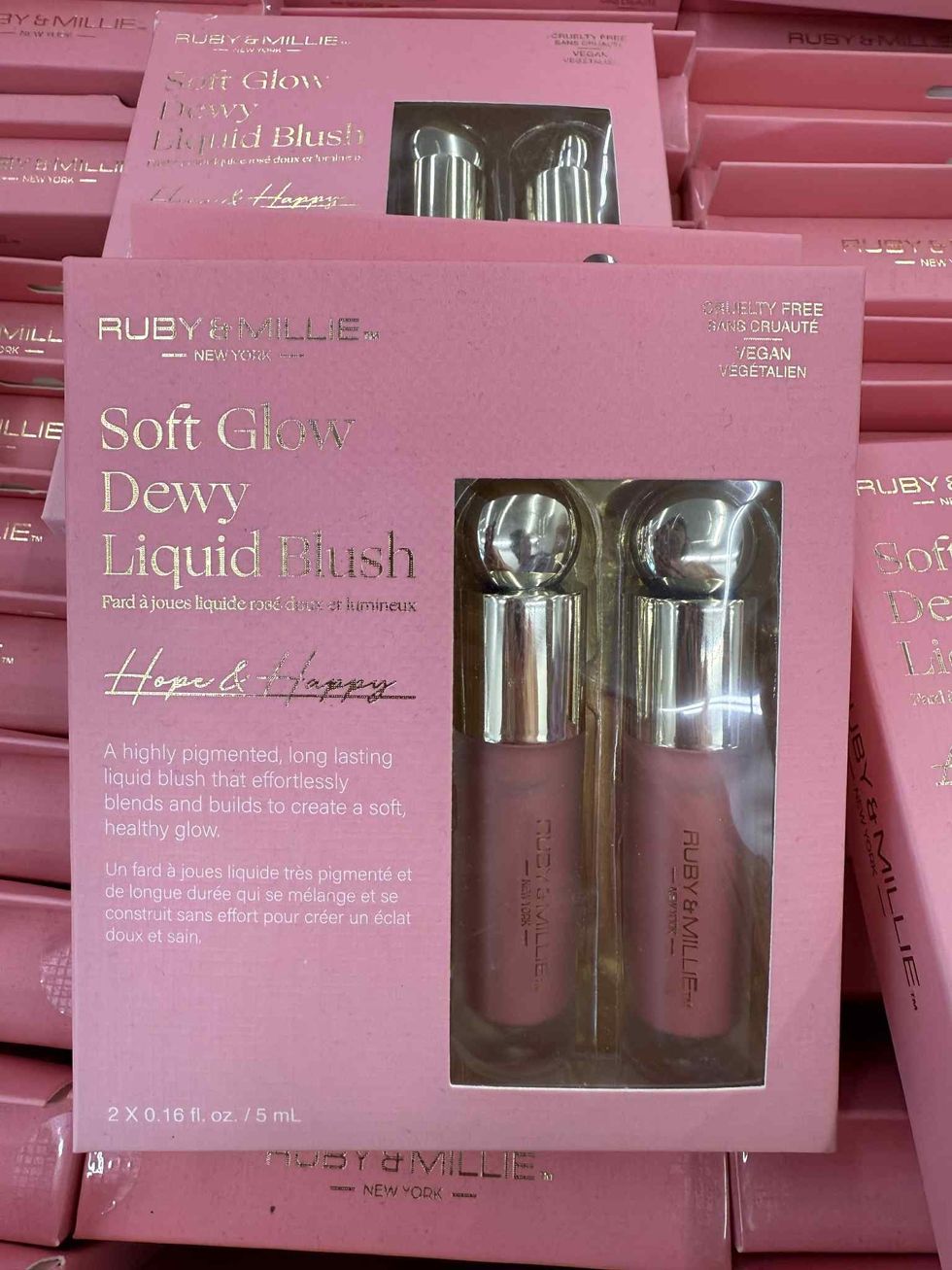 Duo de fards \u00e0 joues liquides de la marque Ruby & Millie.