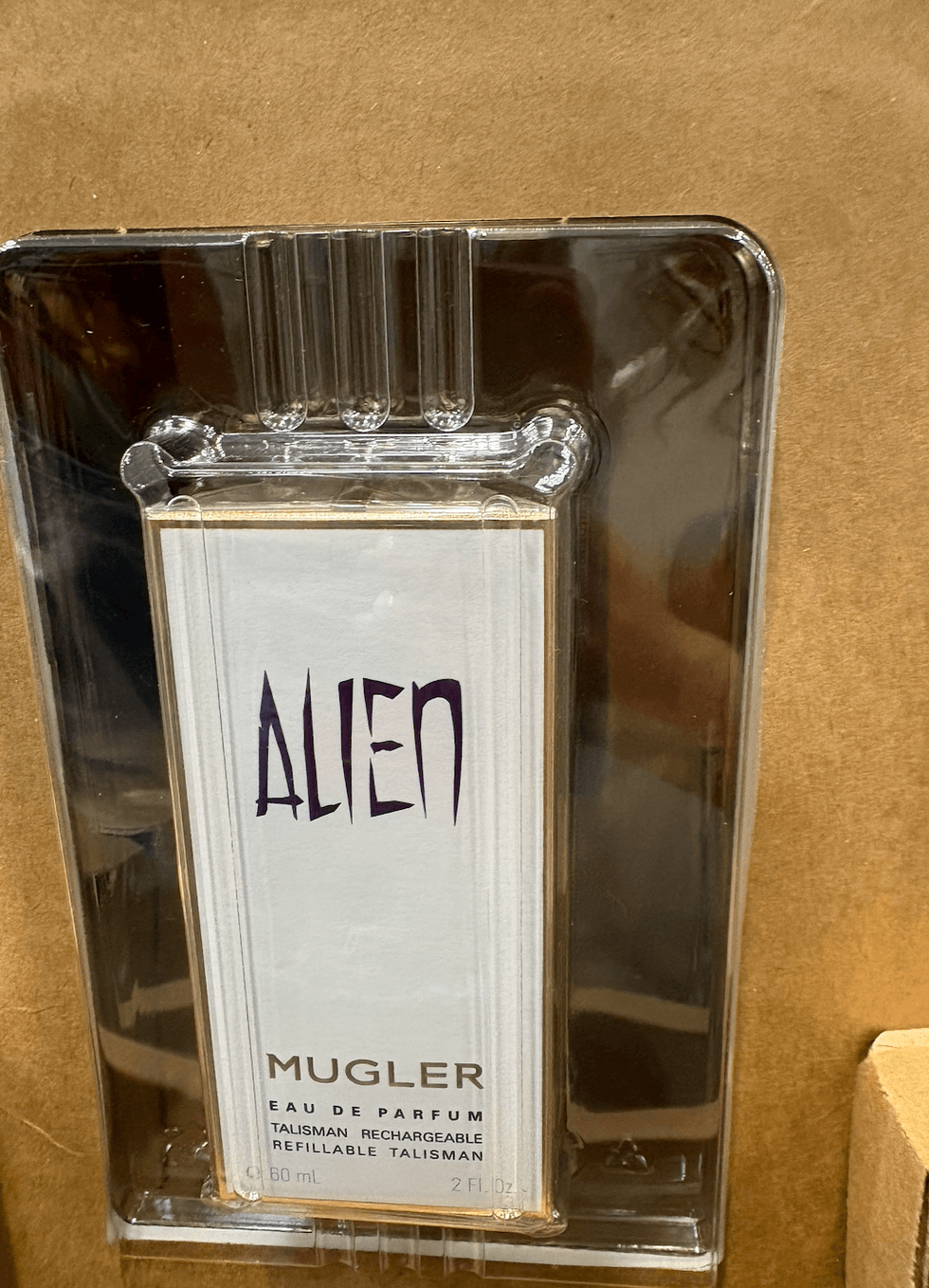 Eau de parfum Alien Talisman rechargeable de Mugler au Costco.