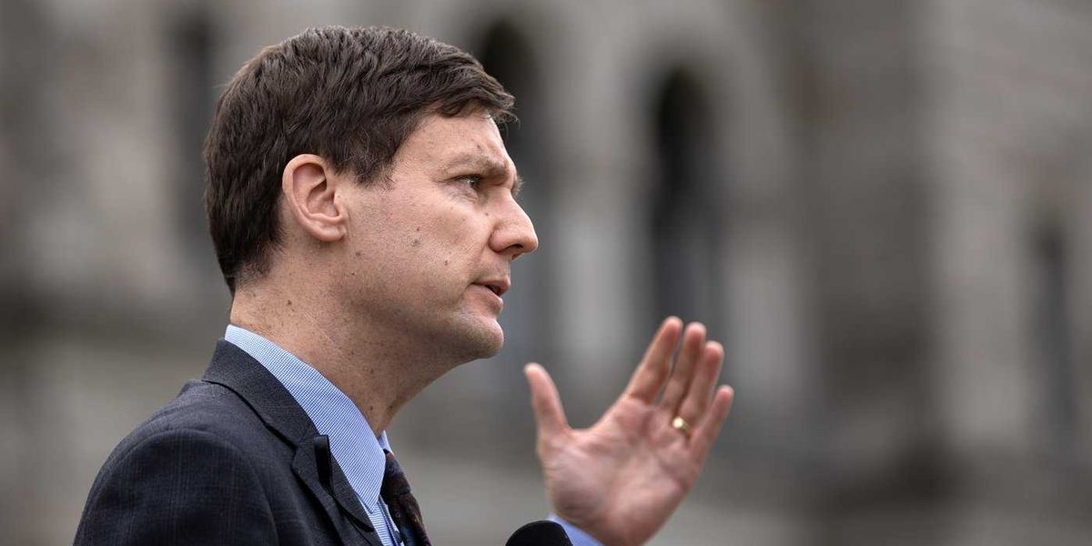 Eby doesn’t get PM’s focus on pipeline, not lumber Eby doesn’t get PM’s focus on pipeline, not lumber