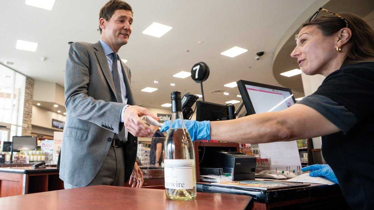 Eby urges Carney to look beyond tariff response