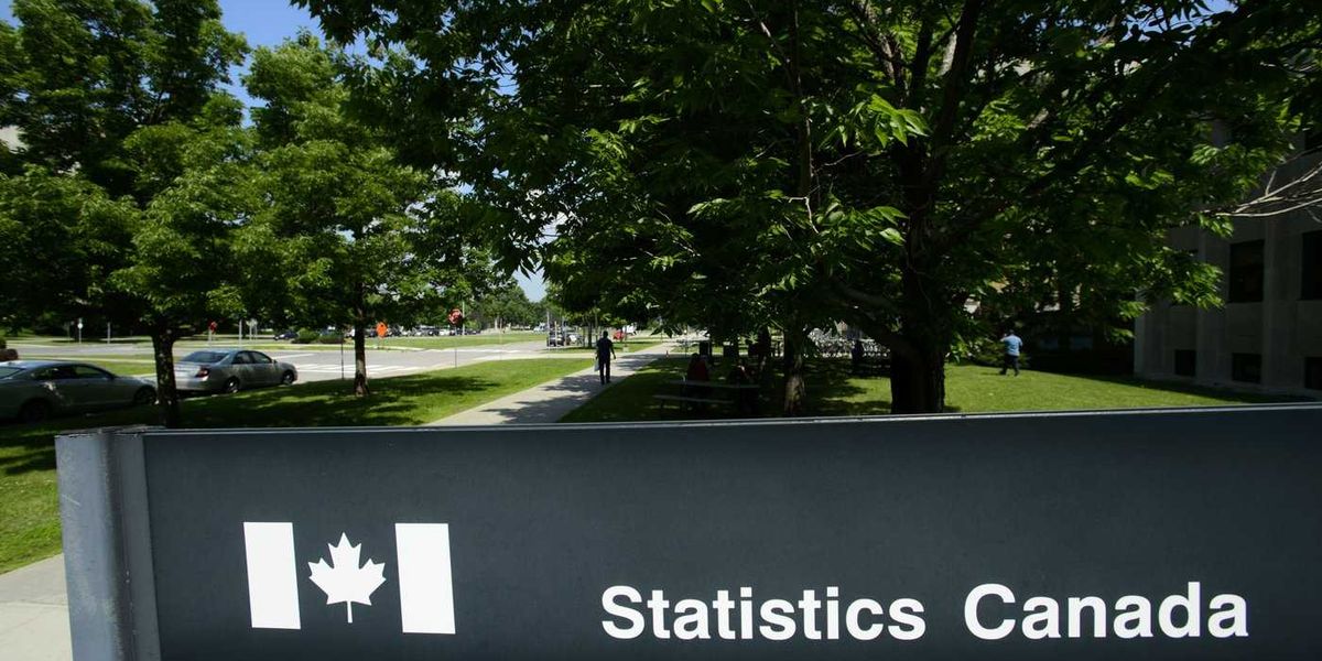 Economy adds 88,000 jobs as unemployment rate falls to 6.6%: StatCan Economy adds 88,000 jobs as unemployment rate falls to 6.6%: StatCan