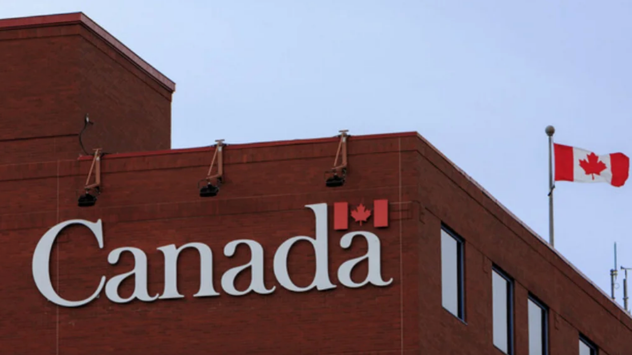 Édifice du Gouvernement du Canada.