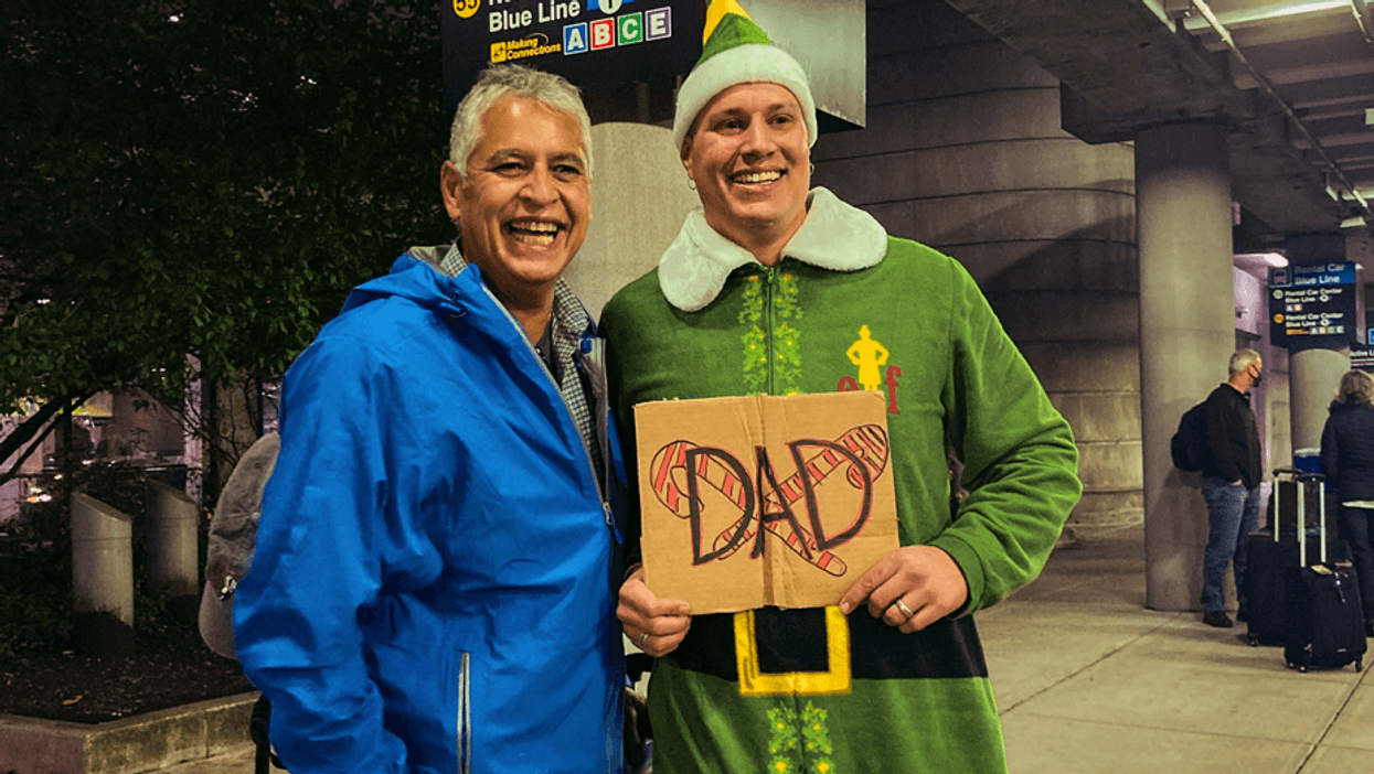 'Elf' Movie Inspired This Guy To Dress Up As Buddy When Meeting His Dad For The First Time