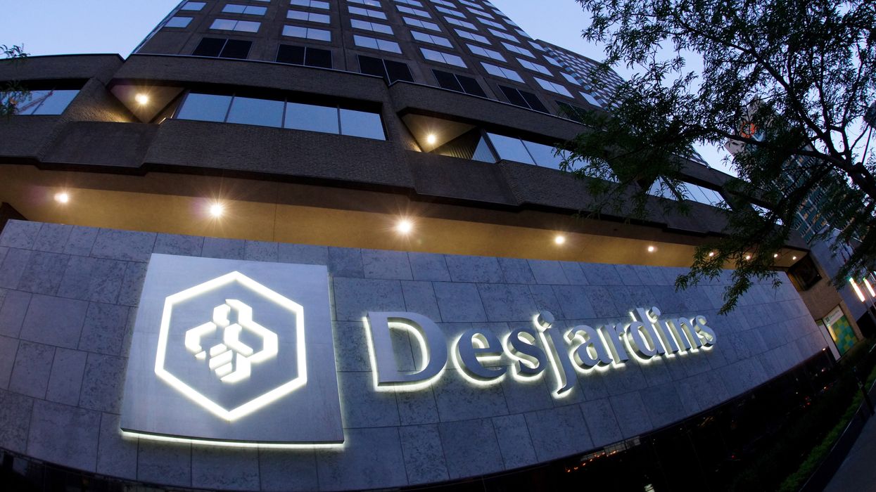 Emplois Desjardins : formation payée et 24$/h à Québec, Montréal et Laval