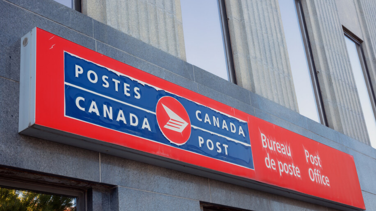 Enseigne de Postes Canada.
