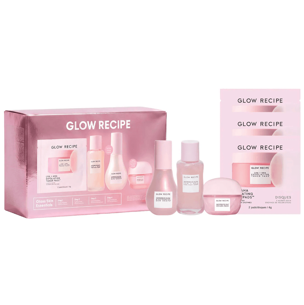 Ensemble-cadeau d\u2019essentiels Watermelon Glow pour illuminer et hydrater de Glow Recipe.