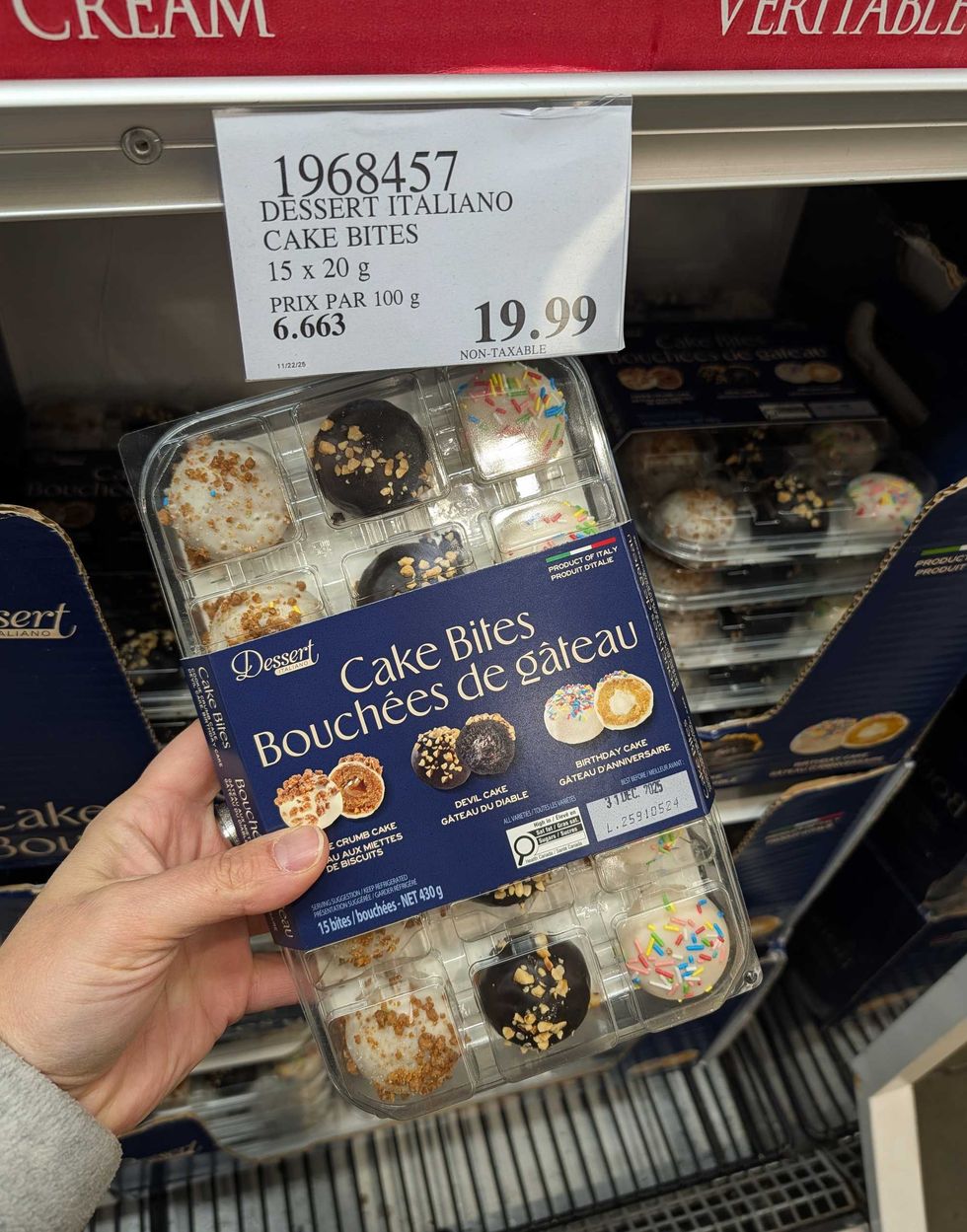 Ensemble de bouch\u00e9es de g\u00e2teau.