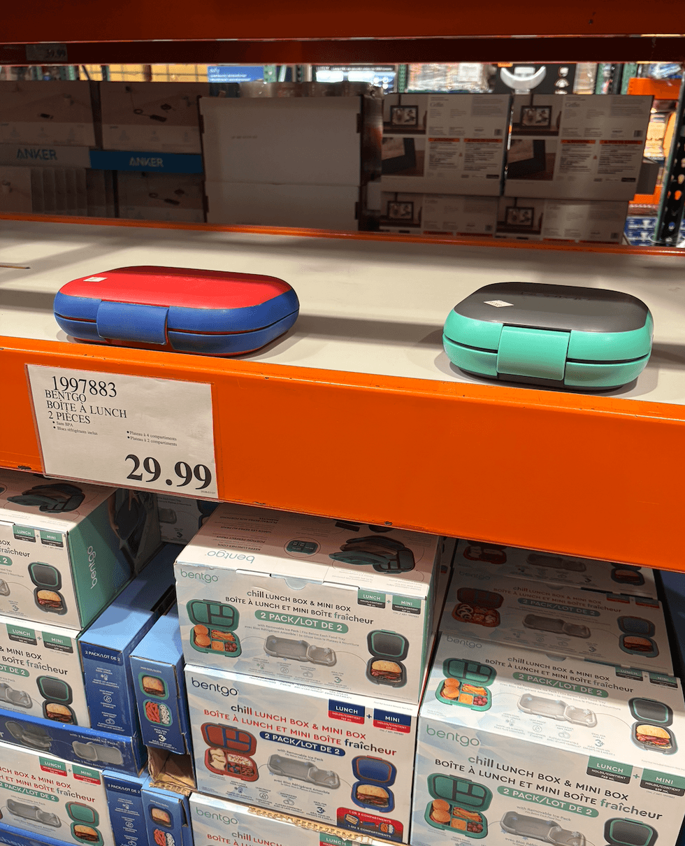 Ensemble de deux bo\u00eetes \u00e0 lunch Bentgo avec mini bo\u00eete et bloc r\u00e9frig\u00e9rant sur le site de Costco.