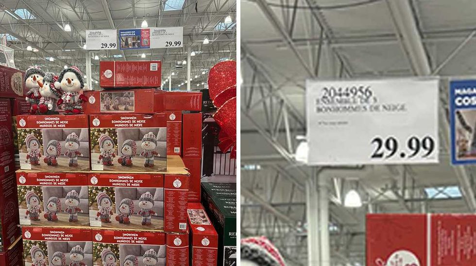 Ensemble de trois bonhommes de neige d\u00e9coratifs vendus chez Costco. Droite : affiche de prix Costco pour les bonhommes de neige d\u00e9coratifs.