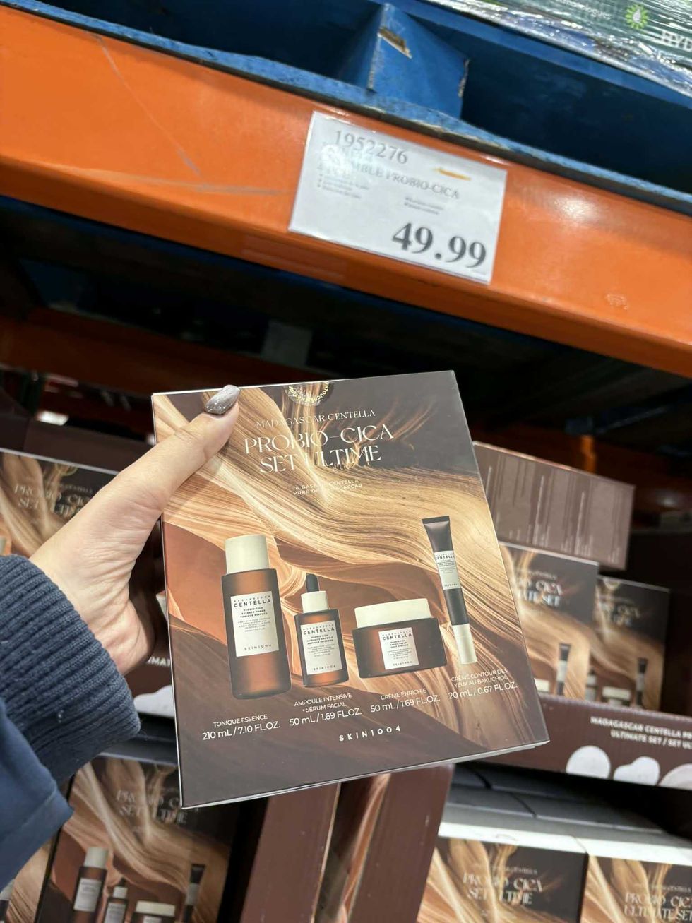 Ensemble ProBio-Cica Set Ultime SKIN1004 avec soins pour le visage au Costco.